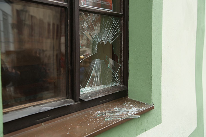 A2B Glass are able to board up broken windows while they are being repaired in Selston.